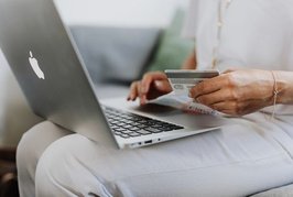  Cổng giải trí uy tín 